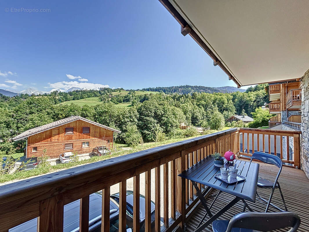 Appartement à COMBLOUX