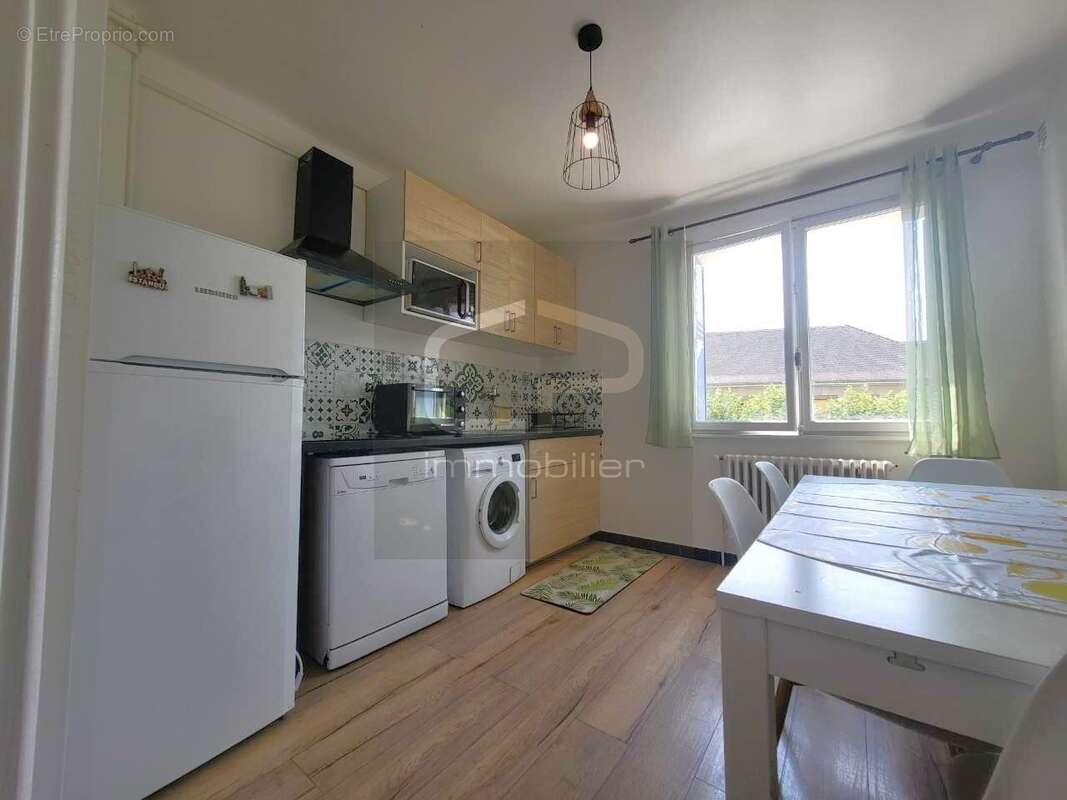 Appartement T2 à vendre à Annecy Centre  Balcon  Travaux énergétiques intégralement financés - photo 4