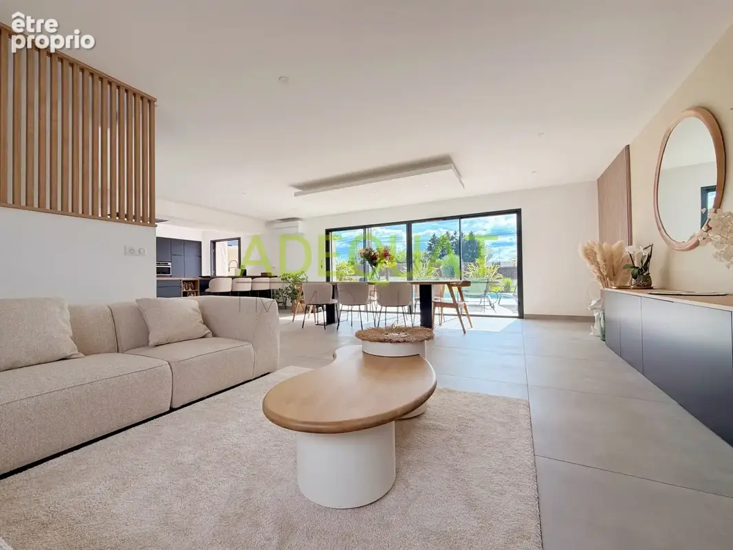 SAINT SAVIN secteur 'DEMPTEZIEU', maison individuelle avec garage + terrain de 1215m2 + piscine + pool house.. - photo 10