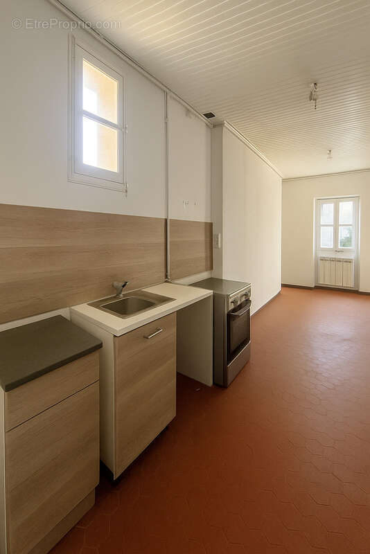 Appartement à MARSEILLE-6E