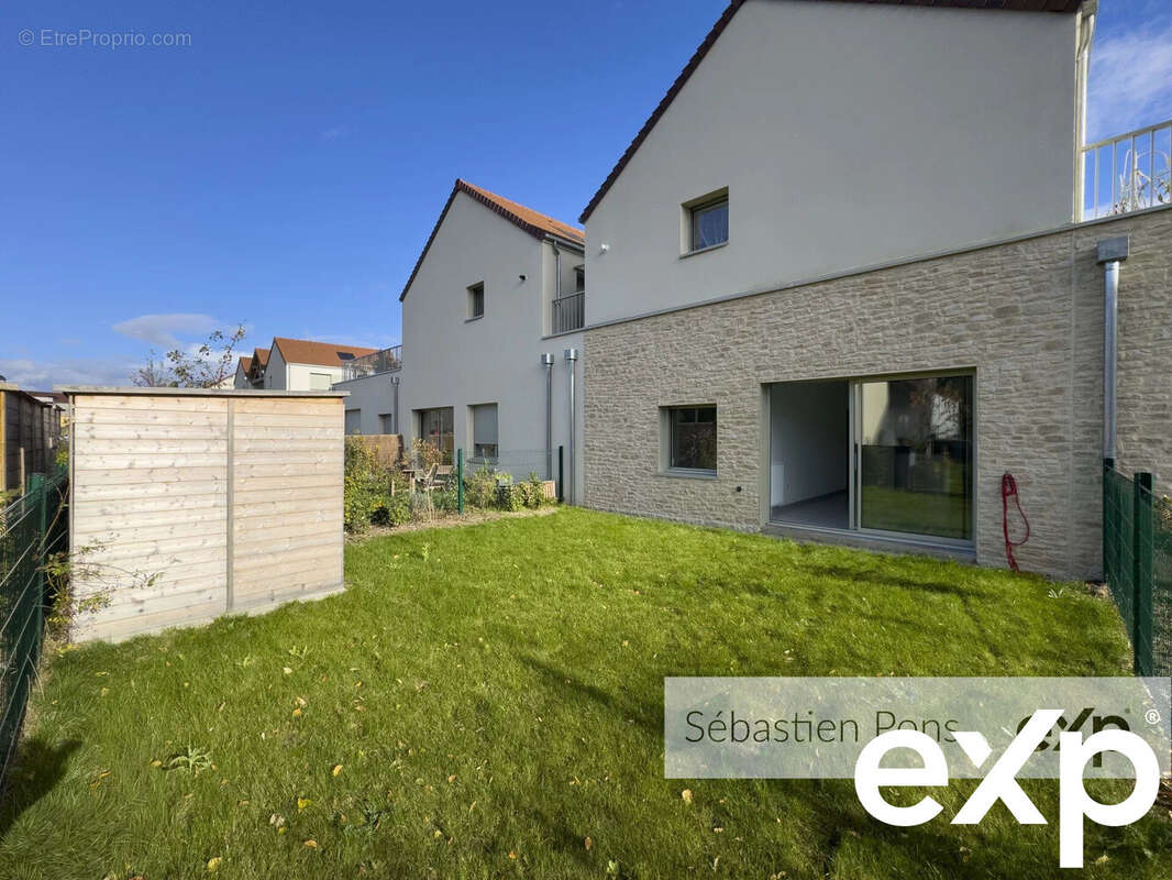 Appartement à CHAVENAY