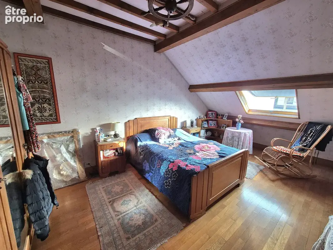 Maison 6 pièces avec dépendance - photo 16