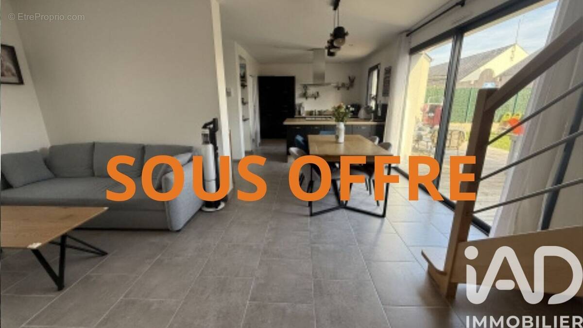 Photo 1 - Maison à SEICHES-SUR-LE-LOIR