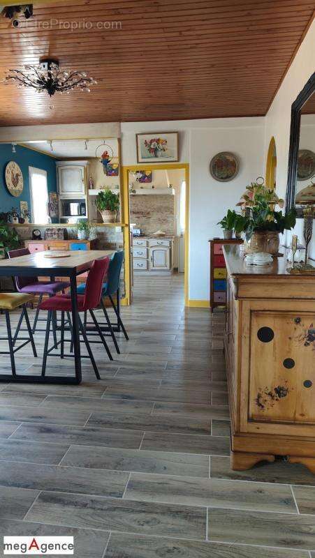 Maison 130 m², 3 chambres, bureau + sous sol, puits sur 3812 m² clos - photo 6