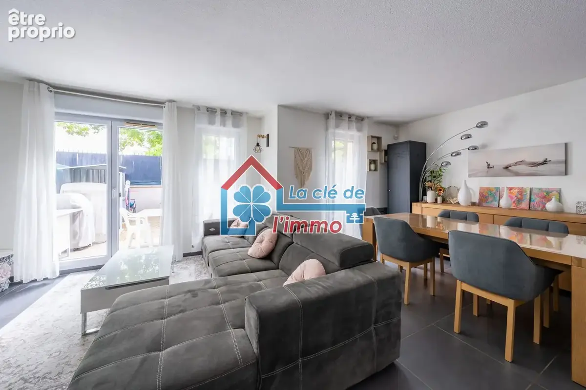 Maison 81 m² à Moissy-Cramayel  - photo 2