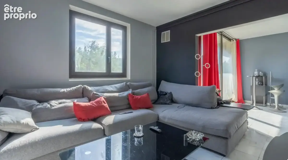 Appartement  T5 à vendre a CLICHY SOUS BOIS (93) - photo 5