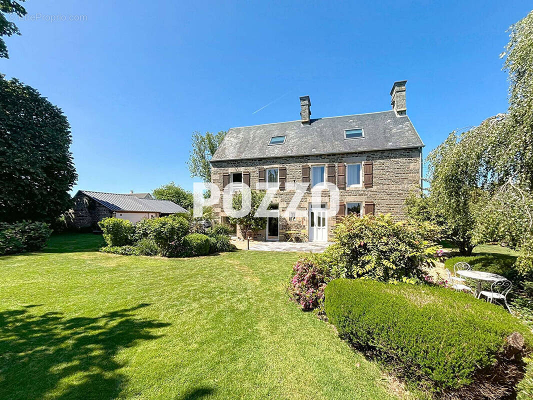 Maison à LE BENY-BOCAGE