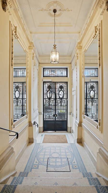 Appartement à FONTAINEBLEAU