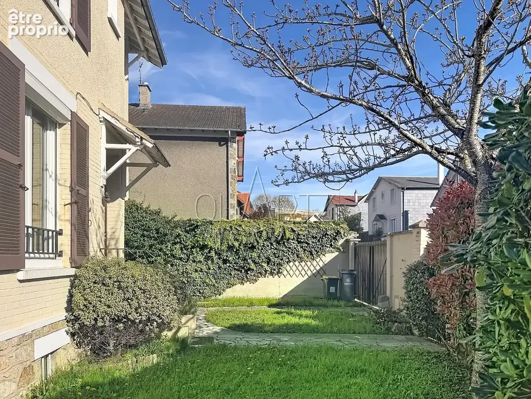 Le Chesnay - Centre Ville - photo 2