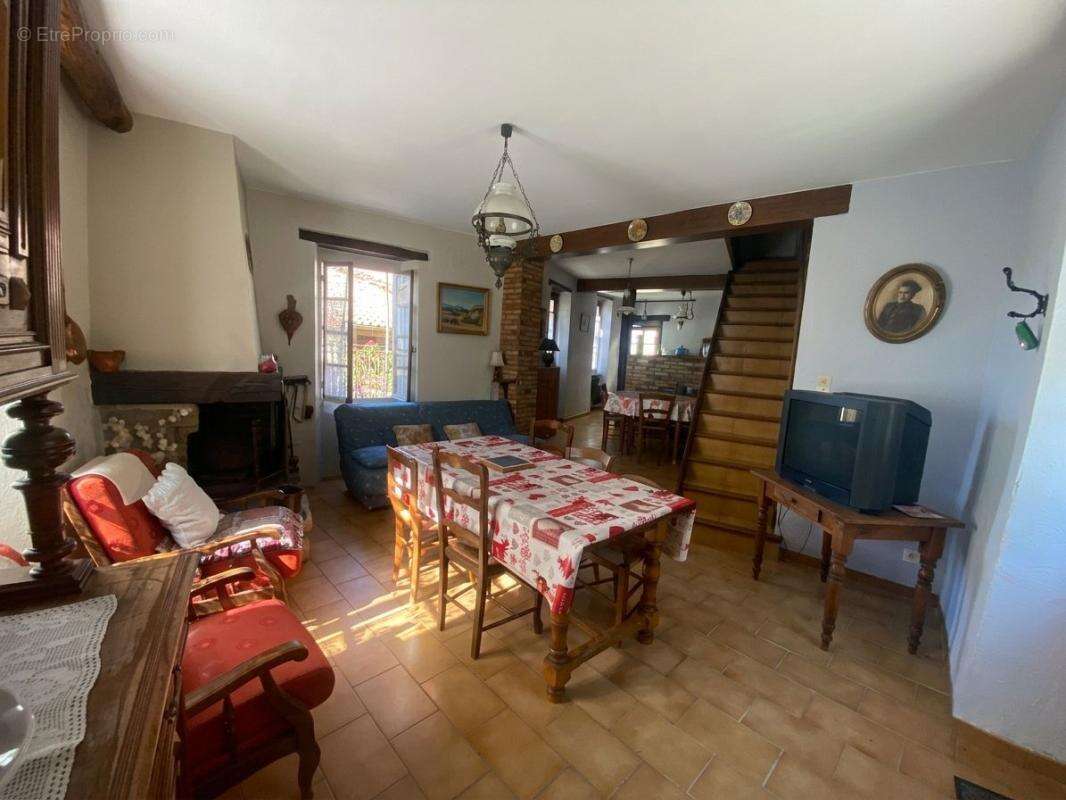 Maison à PRUNET