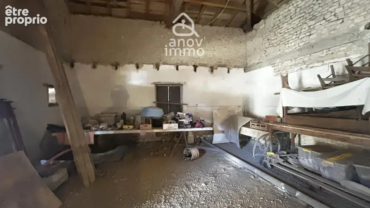 BIGNAC (16170) Grande Ferme charentaise rénovée  et ses dépe - photo 24