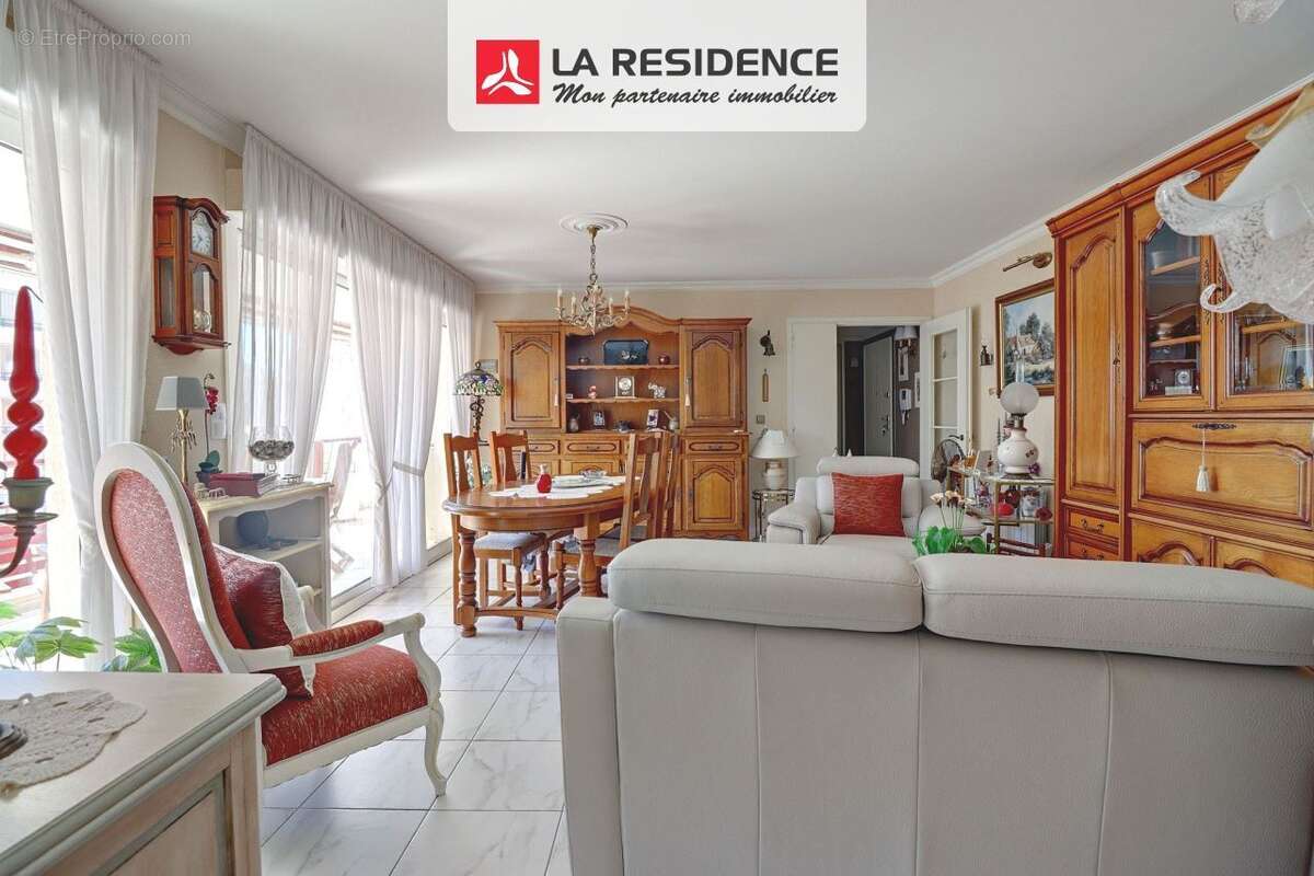 Appartement 54 m² à Frejus  - photo 4