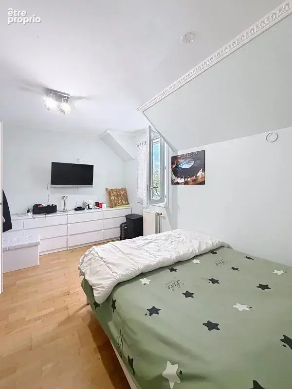 Coup de cœur familial à Bussy-Saint-Georges : maison indépendante 5/6 chambres, jardin, RER A et écoles à pied - photo 8