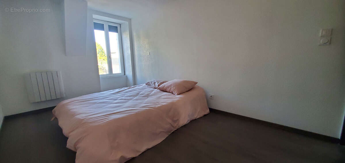Appartement Saint Flour 3 pièce(s) 83 m2 - photo 10