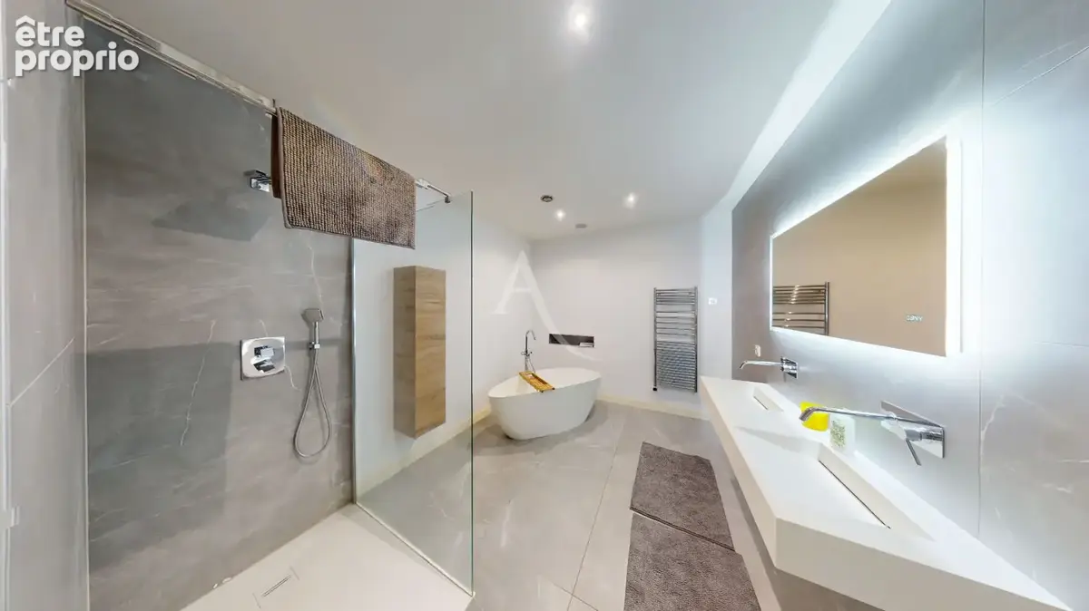 Appartement loft de 230 m2 a poitiers, l'exception à l'état pur - photo 5
