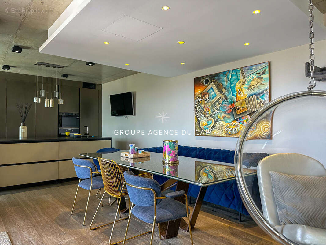 A vendre villa contemporaine vue mer piscine pool house chambres en suite les issambres - photo 7