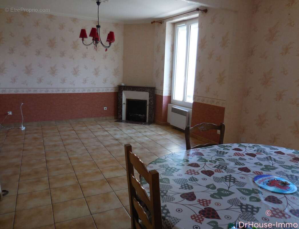 Maison 78 m² à Jouhet  - photo 9