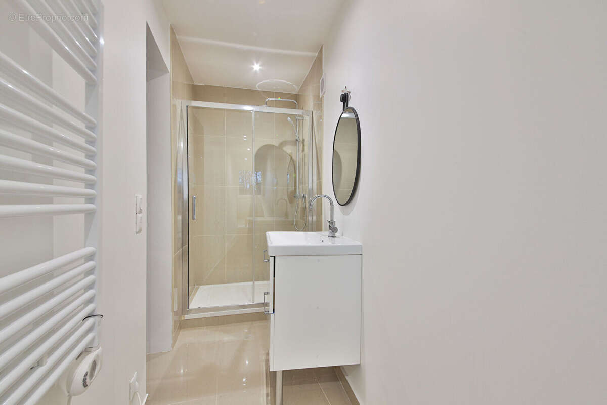 Appartement à NANTERRE