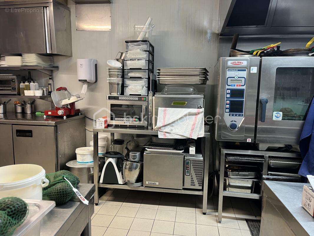 Commerce à PERIGUEUX