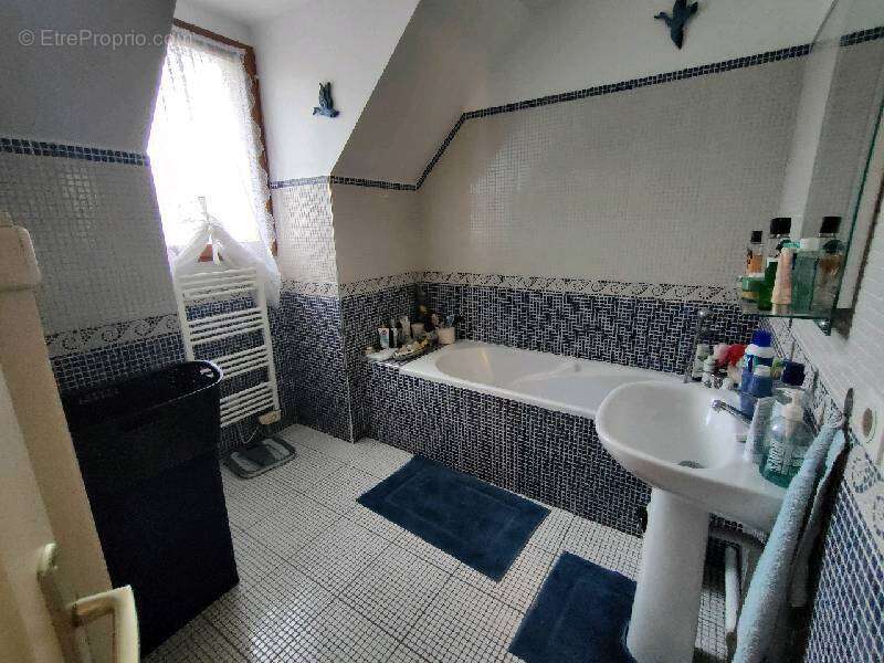 Maison à MITRY-MORY