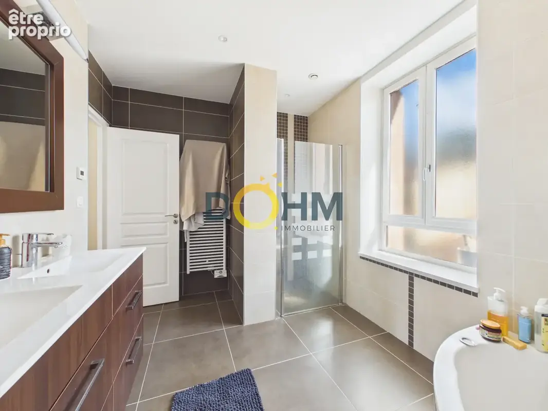 Appartement T4 92 m2 - 3 chambres - Garage - Dernier étage - Montrond Les Bains - photo 7
