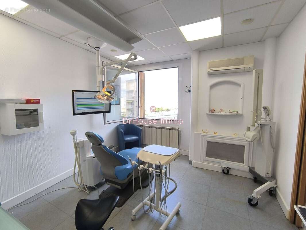 Appartement à MARSEILLE-4E