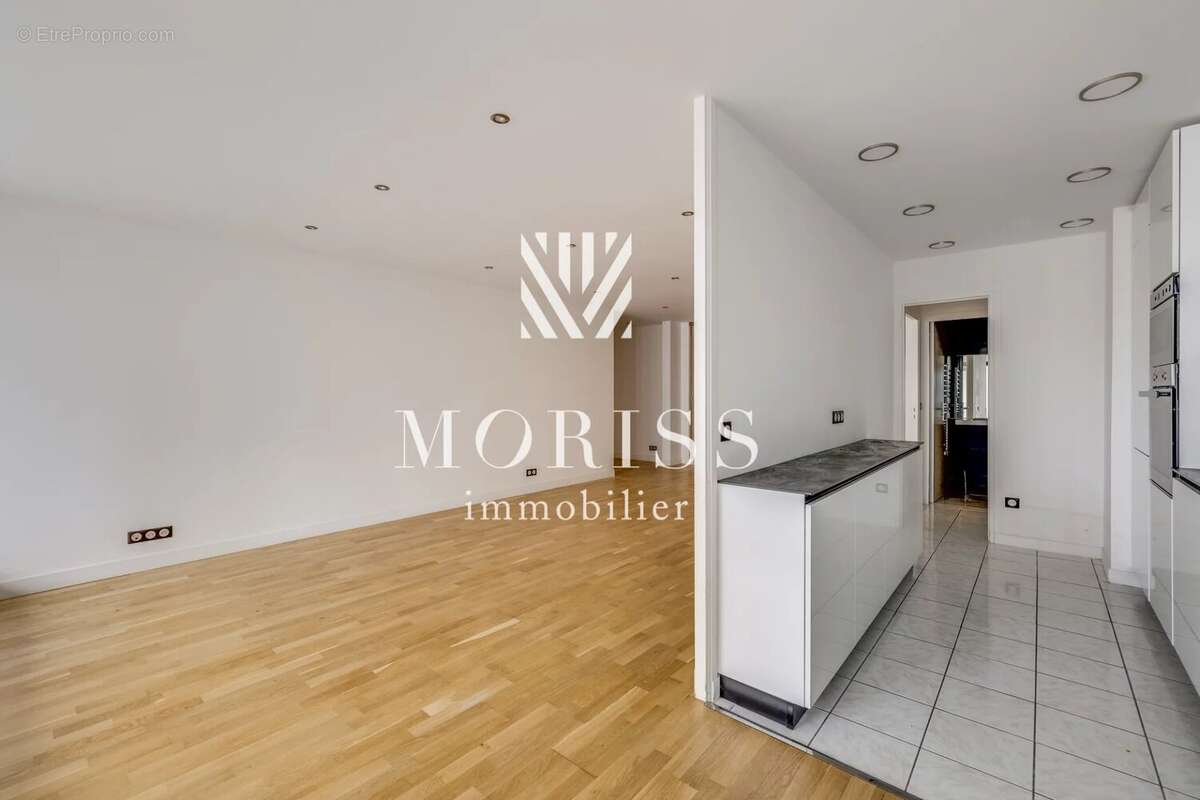 Appartement à PARIS-20E