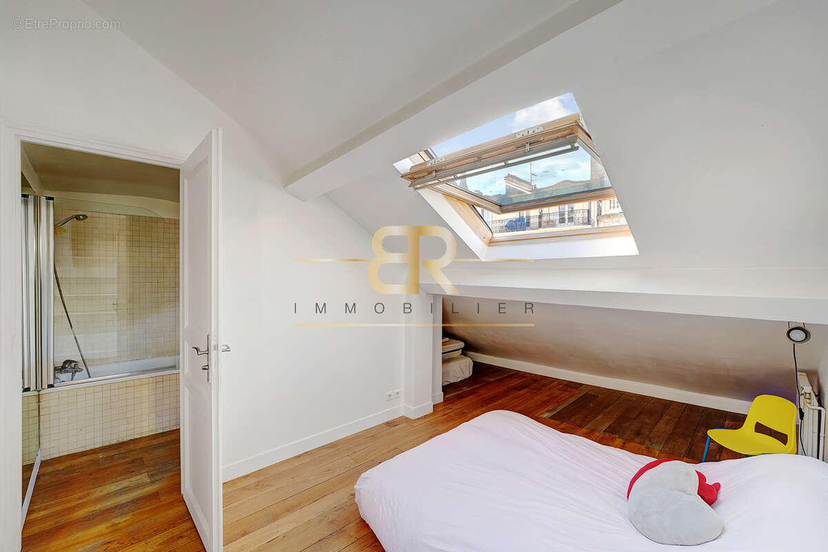 Appartement à PARIS-5E