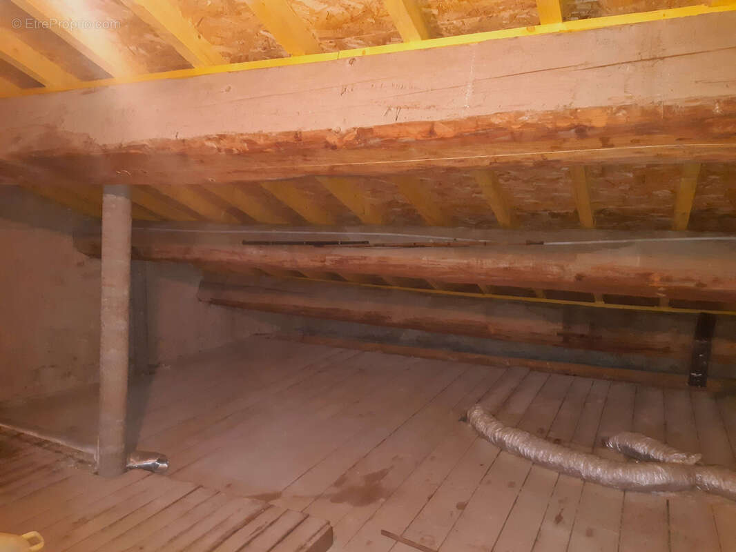 Maison à ROQUEFORT-DES-CORBIERES