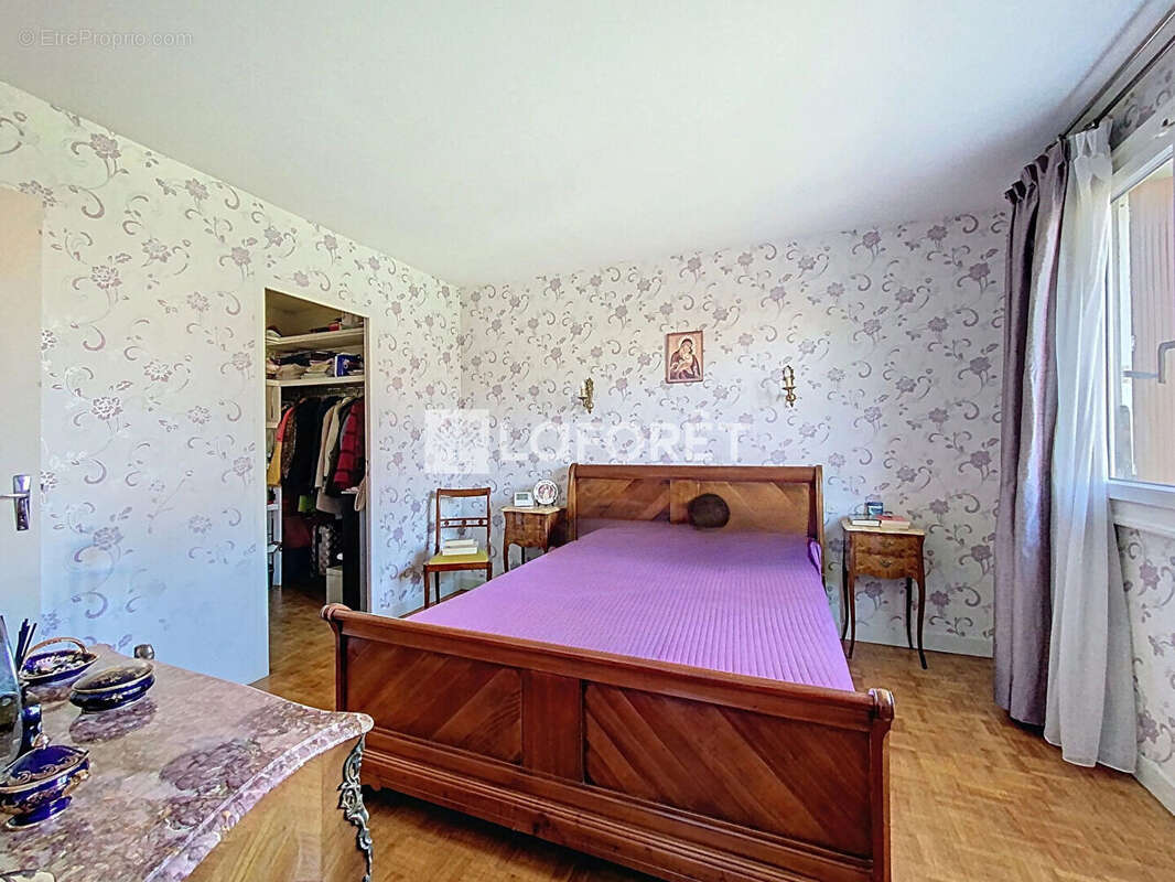 Maison à VERNEUIL-SUR-SEINE