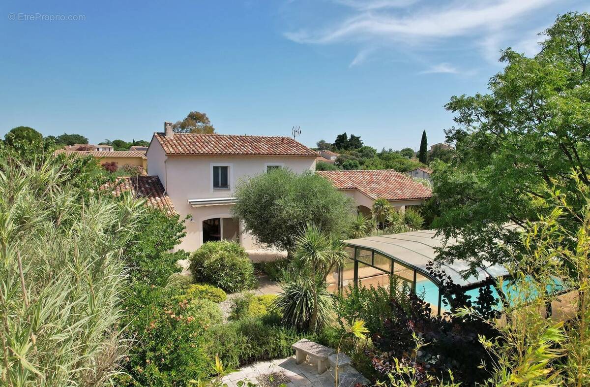 Maison à UZES