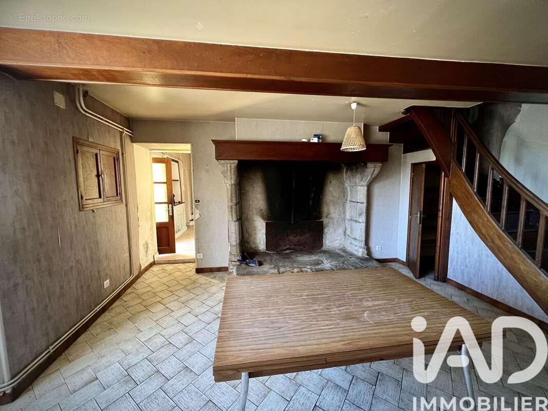 Maison 160 m² à Abjat-Sur-Bandiat  - photo 5