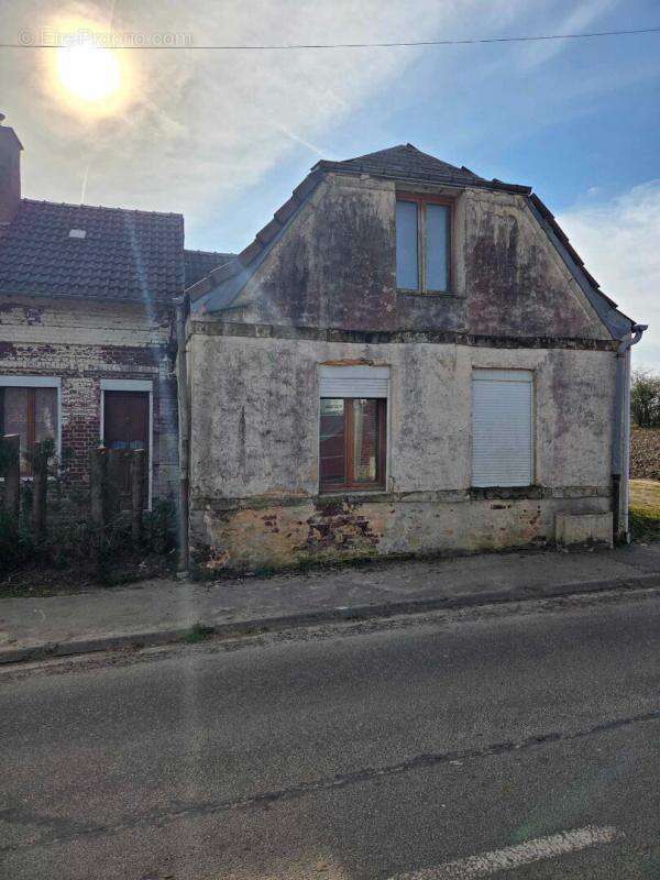 Maison à MUIRANCOURT