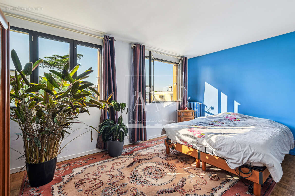 Appartement à NANTERRE