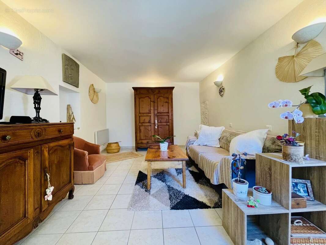 Appartement à SAINT-ROMAIN-EN-VIENNOIS