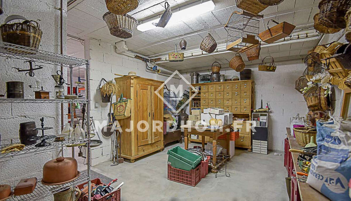 Maison à LE CASTELLET