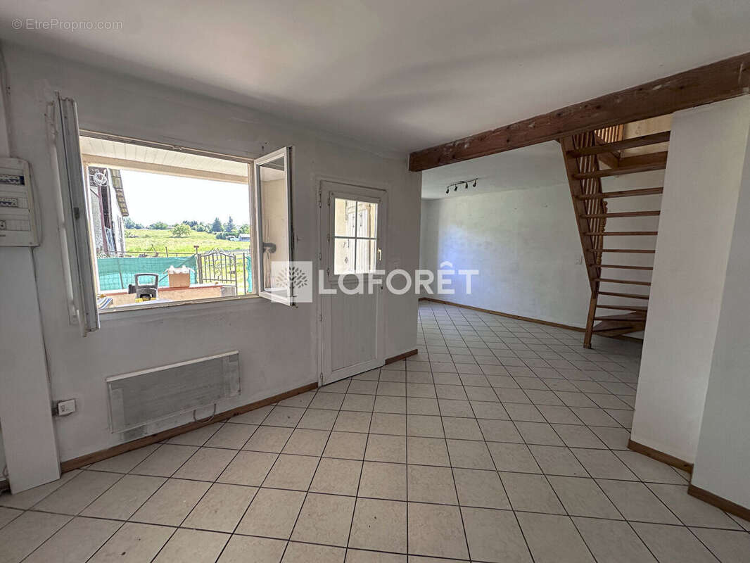 Maison à MONTECH