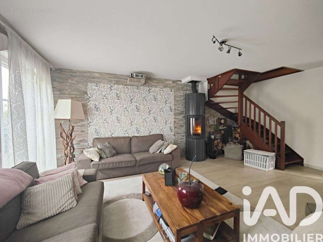 Photo 2 - Maison à LISSES