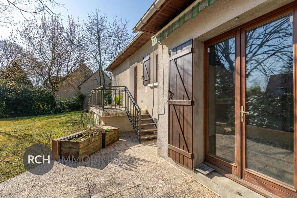 Maison à MONTFORT-L'AMAURY