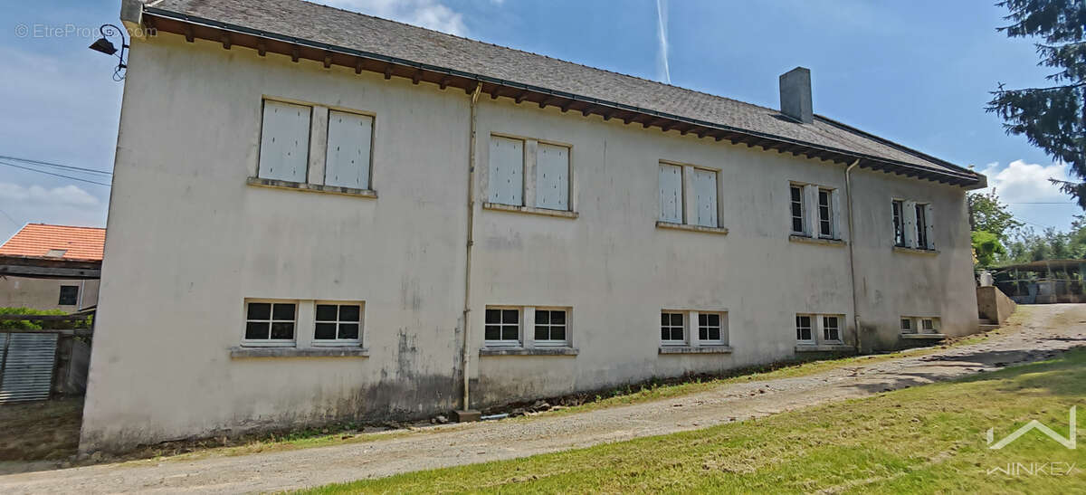 Chateau avec annexe aux portes de Nantes - photo 13