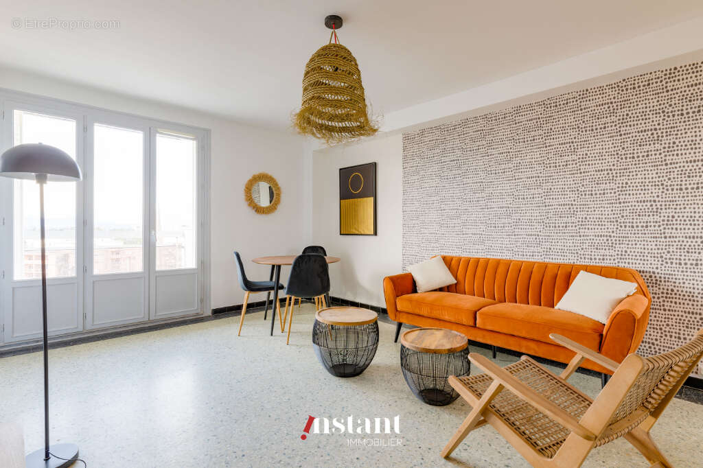 Appartement à SAINTE-FOY-LES-LYON
