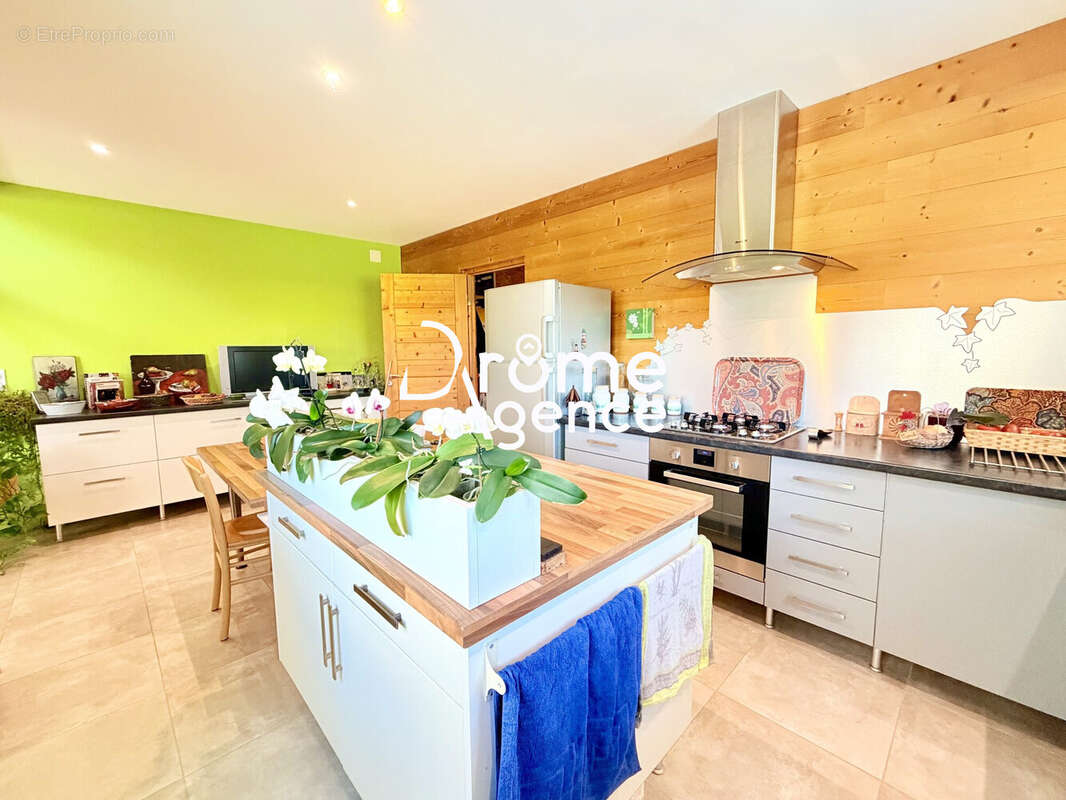 Maison 160 m² à Allex  - photo 9