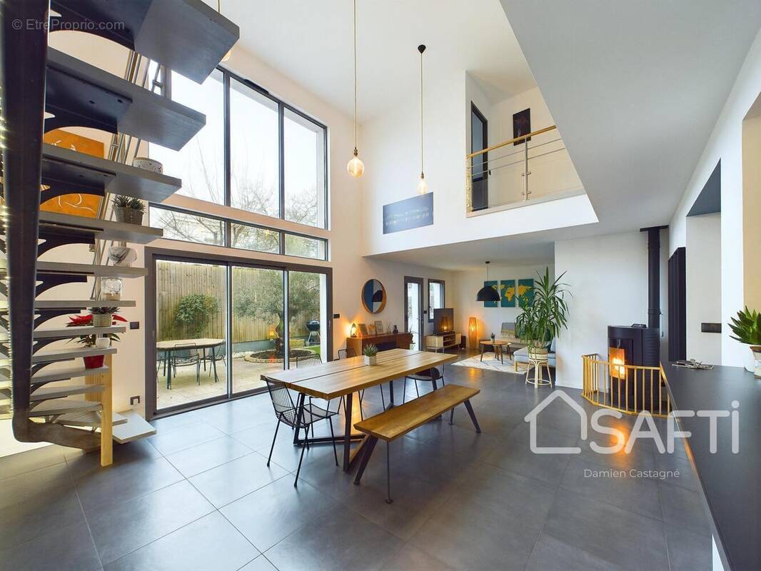 Photo 1 - Maison à BEGLES