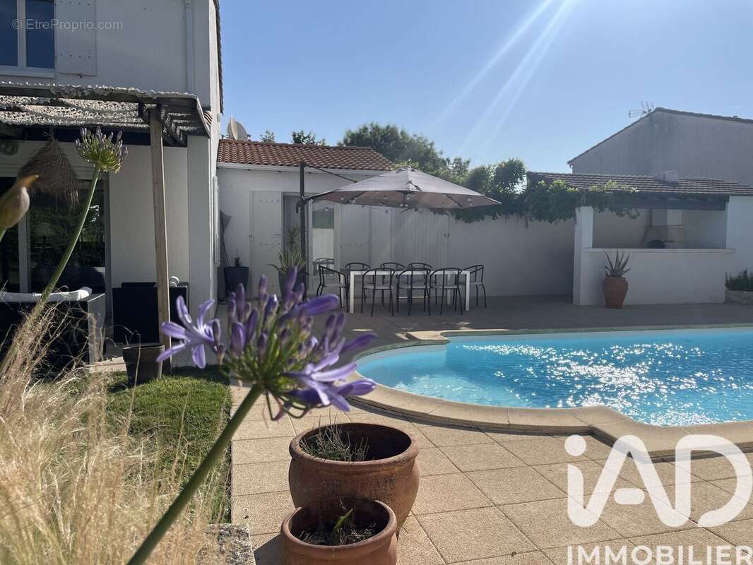 Photo 2 - Maison à SAINT-SULPICE-DE-ROYAN