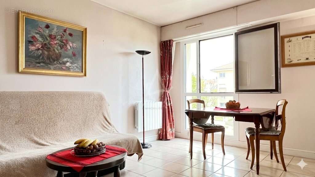 Appartement à LA ROCHELLE