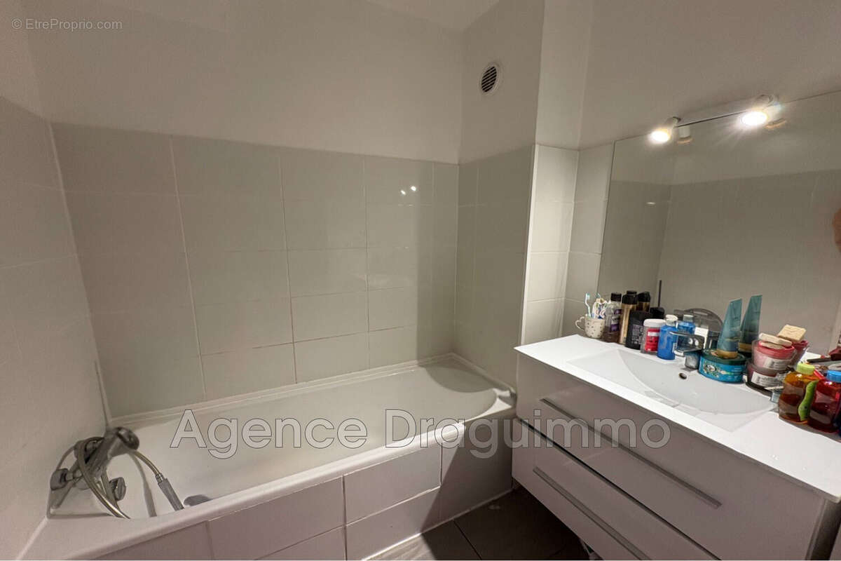 Appartement à DRAGUIGNAN