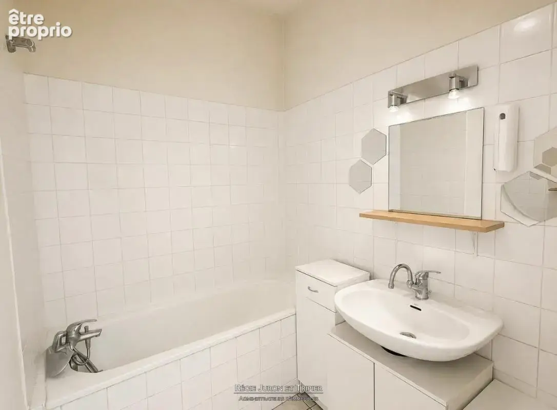 SOUS COMPROMIS - Studio Avenue Lacassagne - proche Part Dieu - photo 3