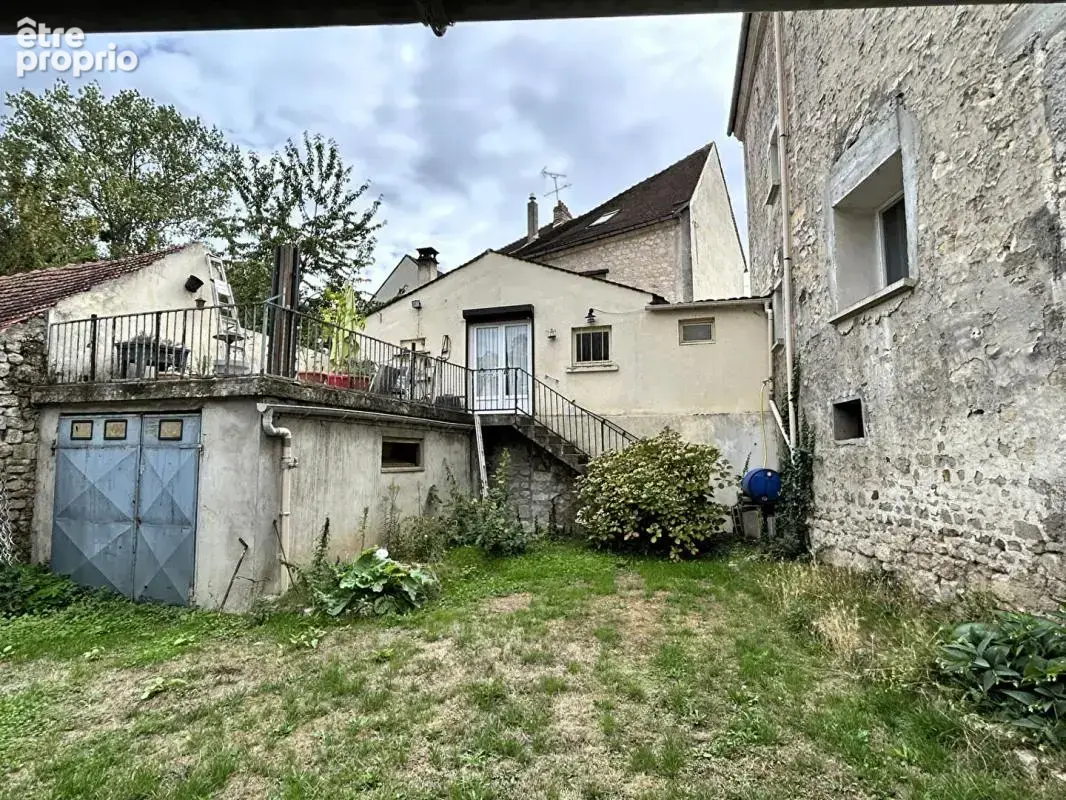 Maison à CHARS