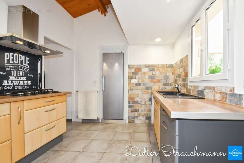 Maison à vendre 4 pièces LA JARRIE (17) - photo 6