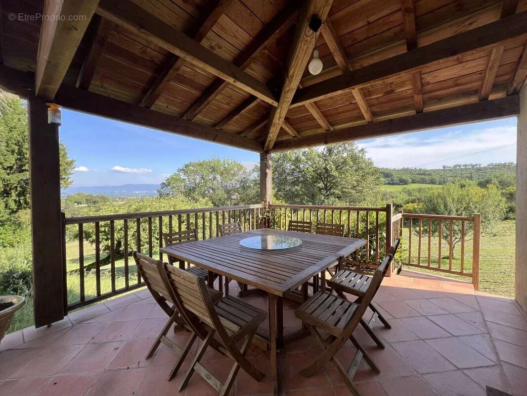 Maison à PUYLAURENS